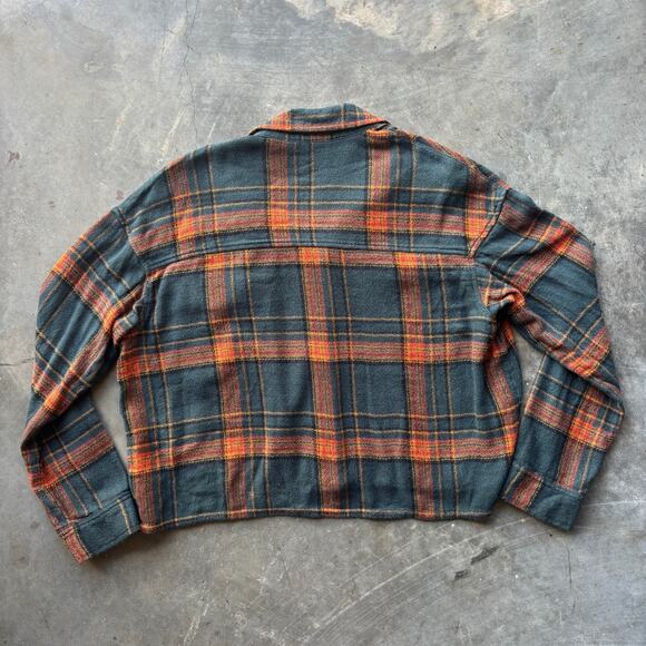 American Eagle Outfitters Plaid Flannel Shirt Women's M Cropped Button Down - Picture 7 of 11